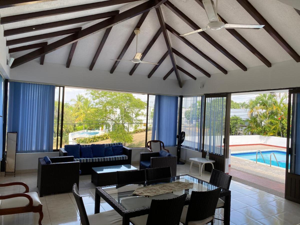 Casa El Penon Villa Girardot Exteriör bild